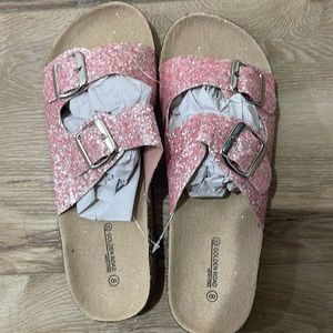 New sandals size 8 sparkle
